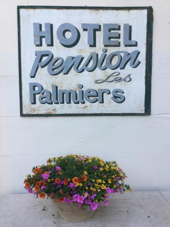 Les Palmiers Bed & Breakfast Grasse Bagian luar foto