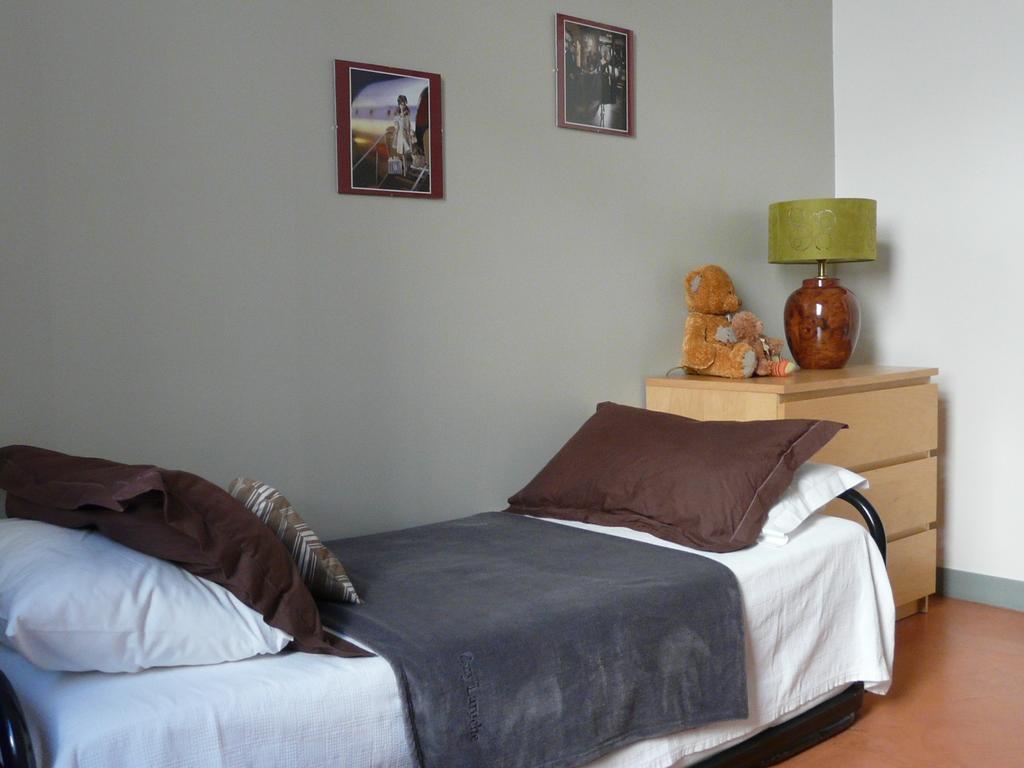 Les Palmiers Bed & Breakfast Grasse Ruang foto